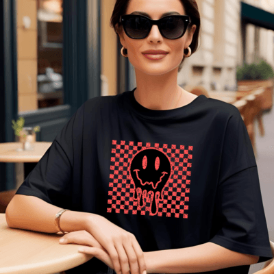 Melting Smiley ( Distressed Effect ) - Oversized T-Shirt
