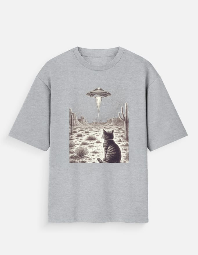 Cat UFO - Oversized Standard T-Shirt - Image 2